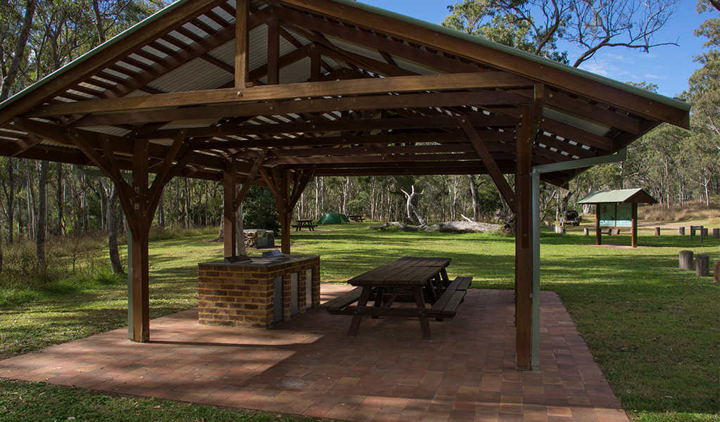 Picnic shelter with barbecues at Riverside campground and picnic area. Photo: Leah Pippos/DCCEEW &copy; Leah Pippos